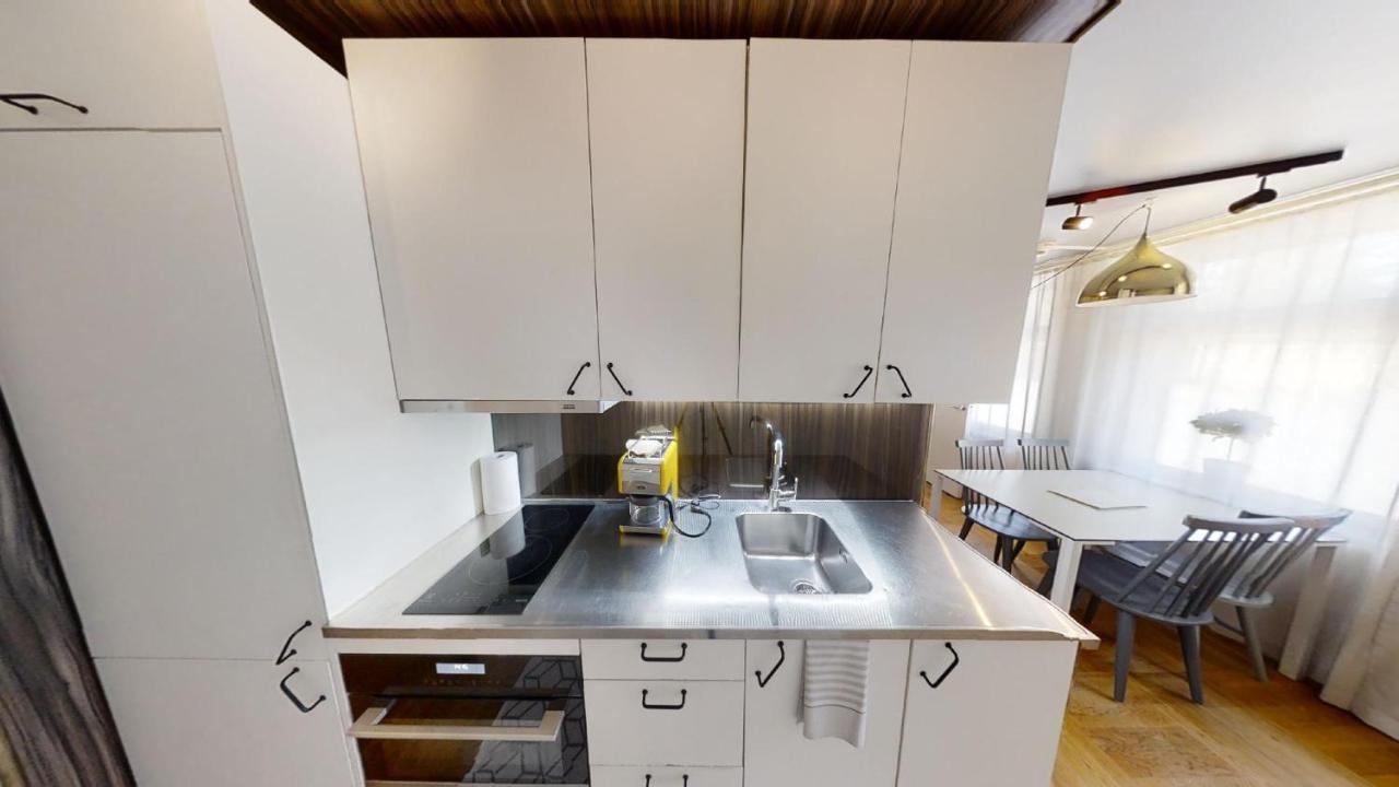 Second Home Apartments Asplund โซลนา ภายนอก รูปภาพ